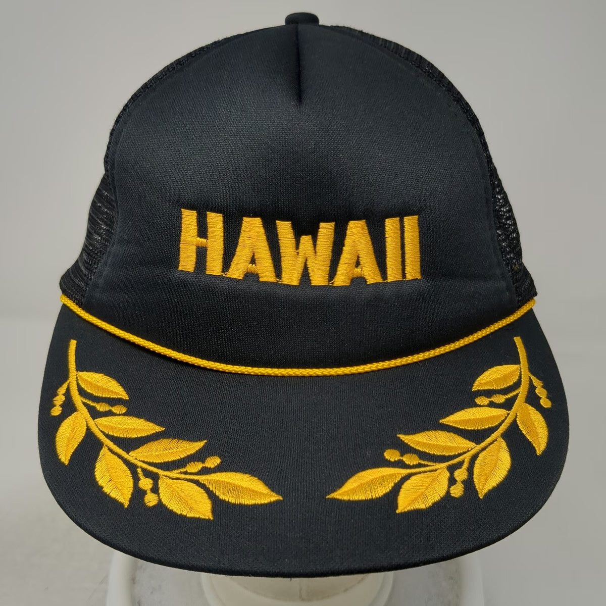 Intercontinental Corp Hawaii Trucker Hat Black One Size Mesh Rope Scrambled Eggs