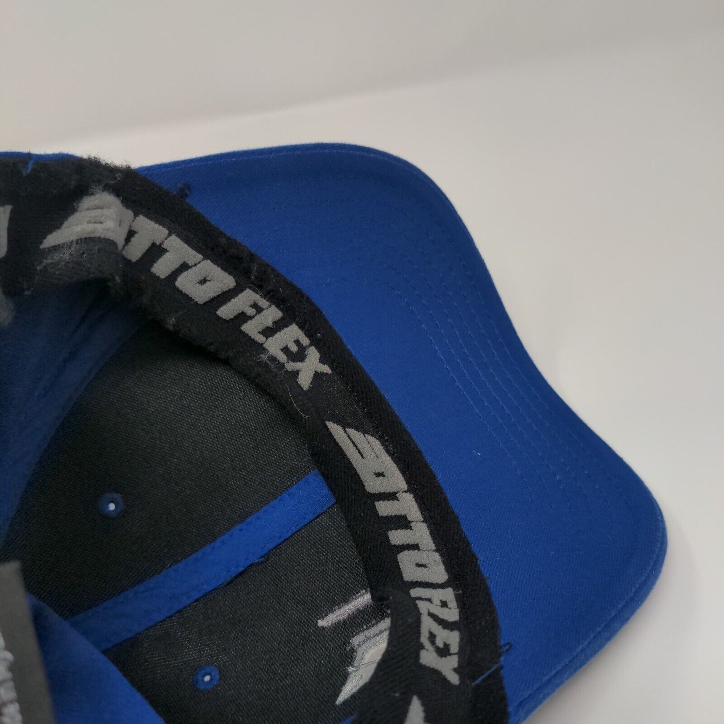UC Fitted Hat Blue S/M Flexfit Embroidered Vented Holes 6 Panel Otto Cap