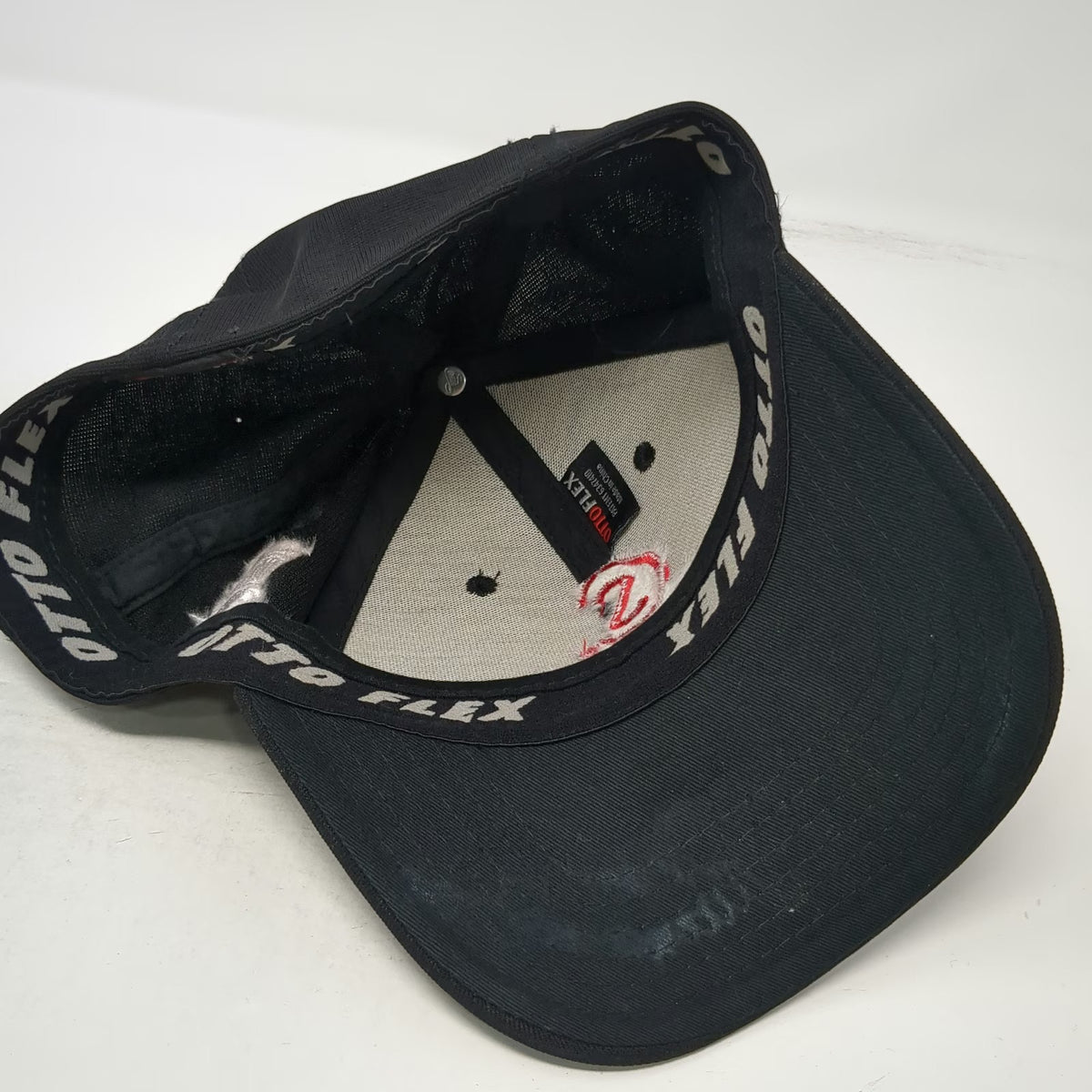 Otto Baseball Cap Black M Cinderella Story 9 Crown Flexible Fit Embroidered Hat