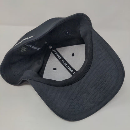 Under Armour Fitted Hat Black M/L Classic Fit Blitzing Embroidered 6 Panel