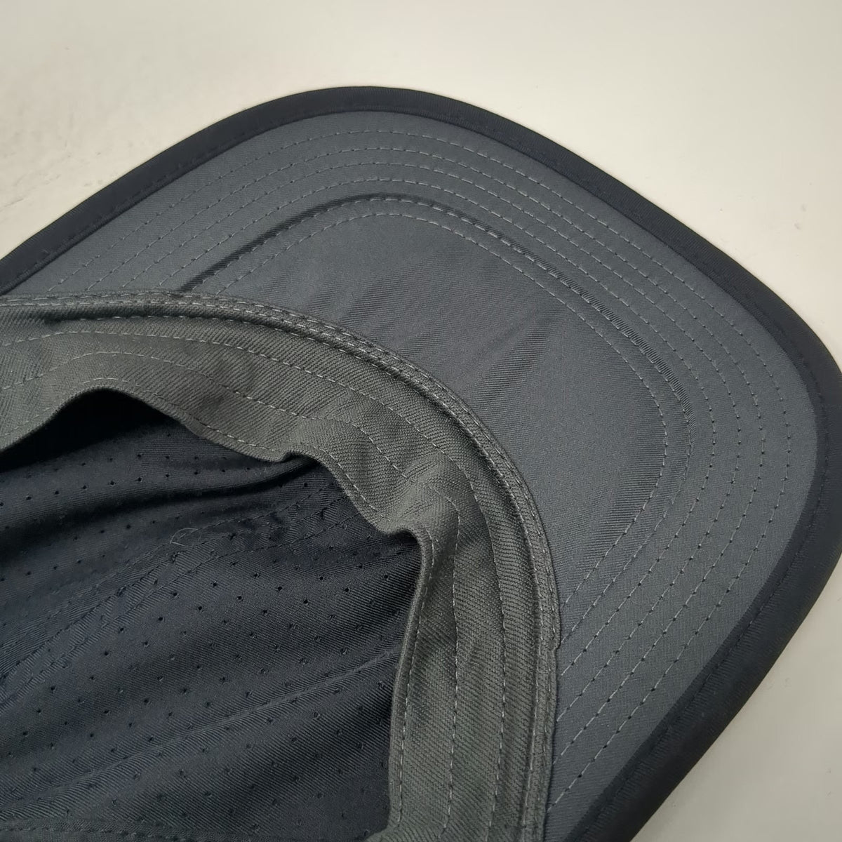 Nike Baseball Cap Black L Dri-FIT Adjustable Swoosh Performance Lightweight Hat