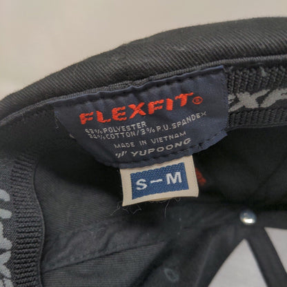 Flexfit Men's Fitted Hat Black Size S/M Embroidered Box Logo Polyester Cotton