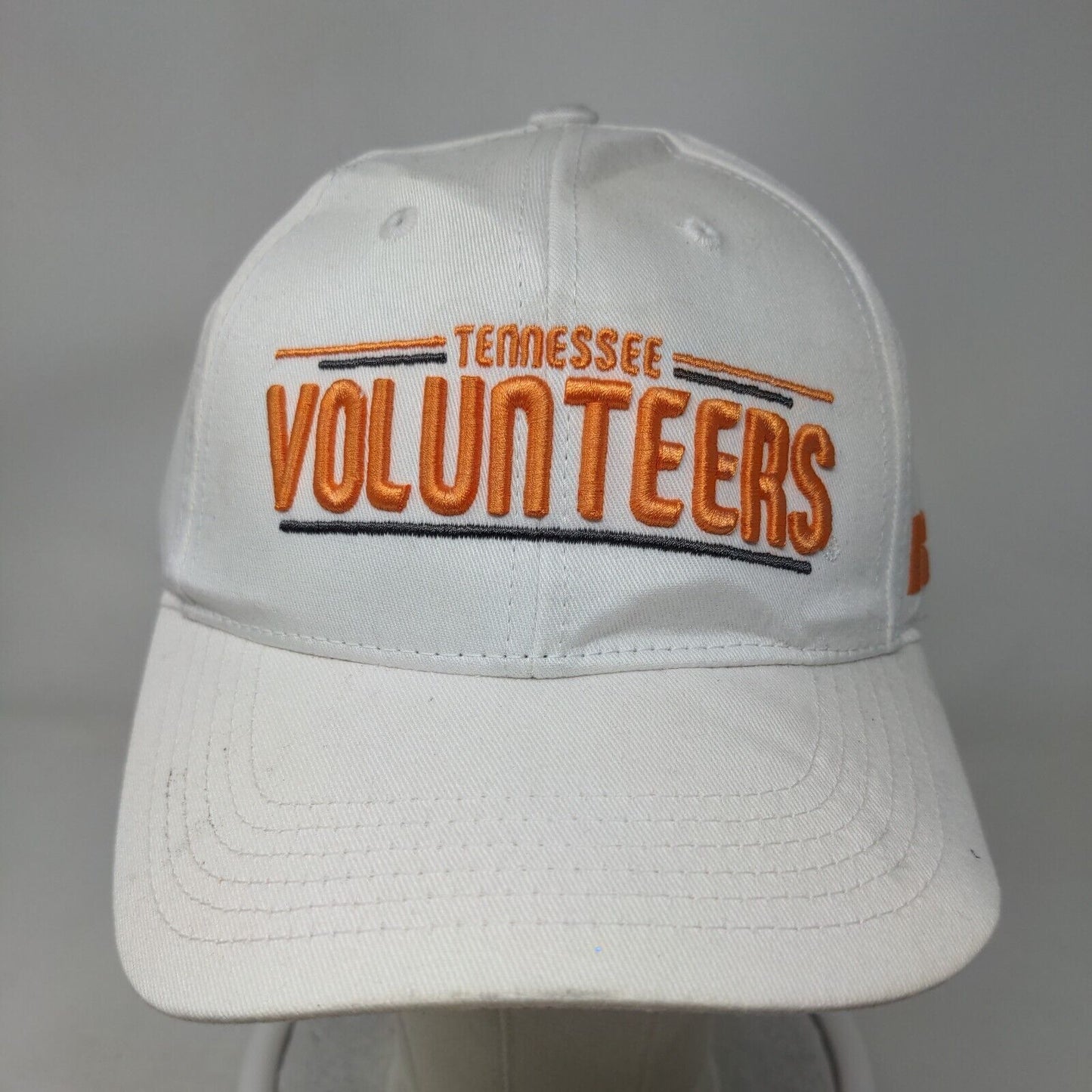 Tennessee Volunteers Snapback Hat White Orange Embroidered Russell Athletic NCAA