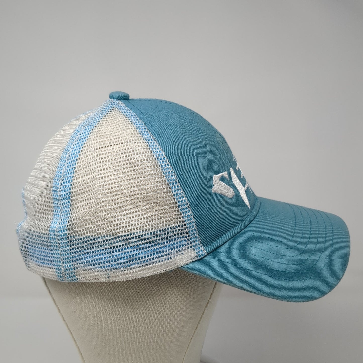 Yeti Coolers Snapback Mesh Back Trucker Hat Blue One Size Colorblock
