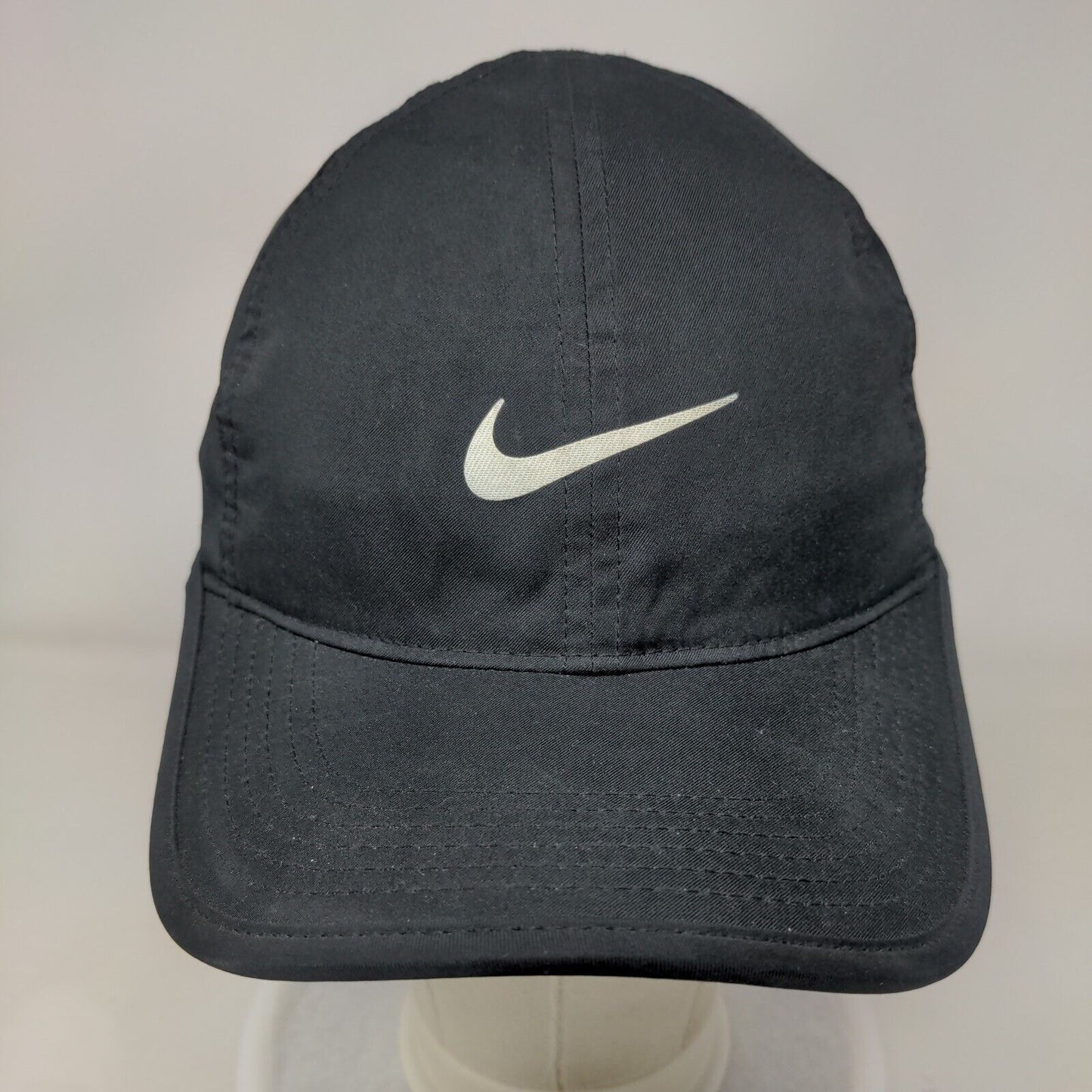 Nike Strapback Hat Black One Size Adjustable Featherlight Dri-Fit