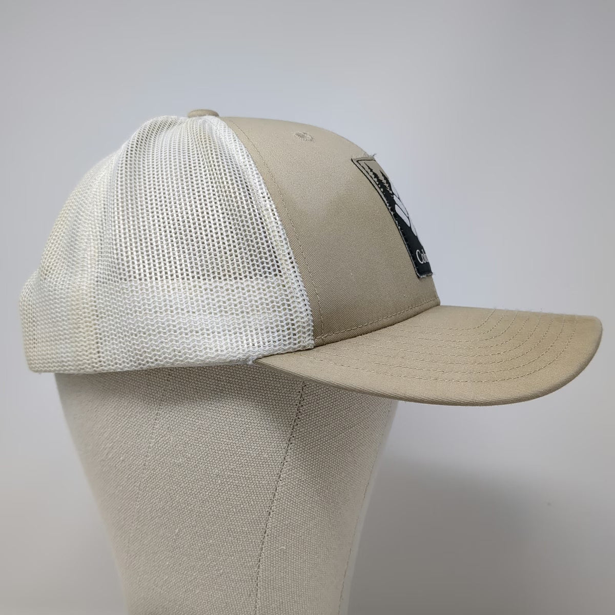 Columbia Trucker Hat Beige One Size Snapback Mesh Forest Patch Logo Structured