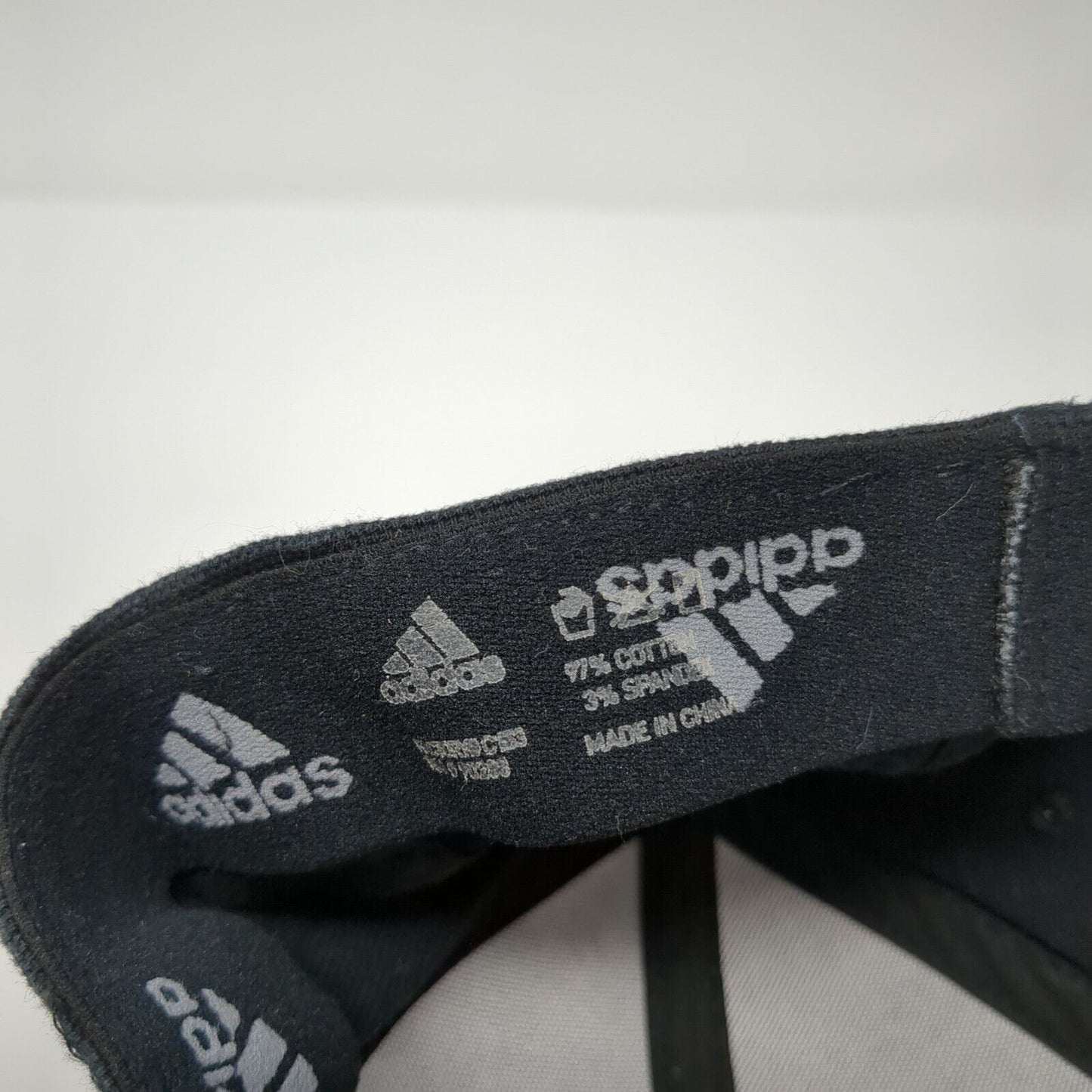 Adidas 3 Stripes Fitted Hat Black S/M Embroidered A-Flex 6 Panel