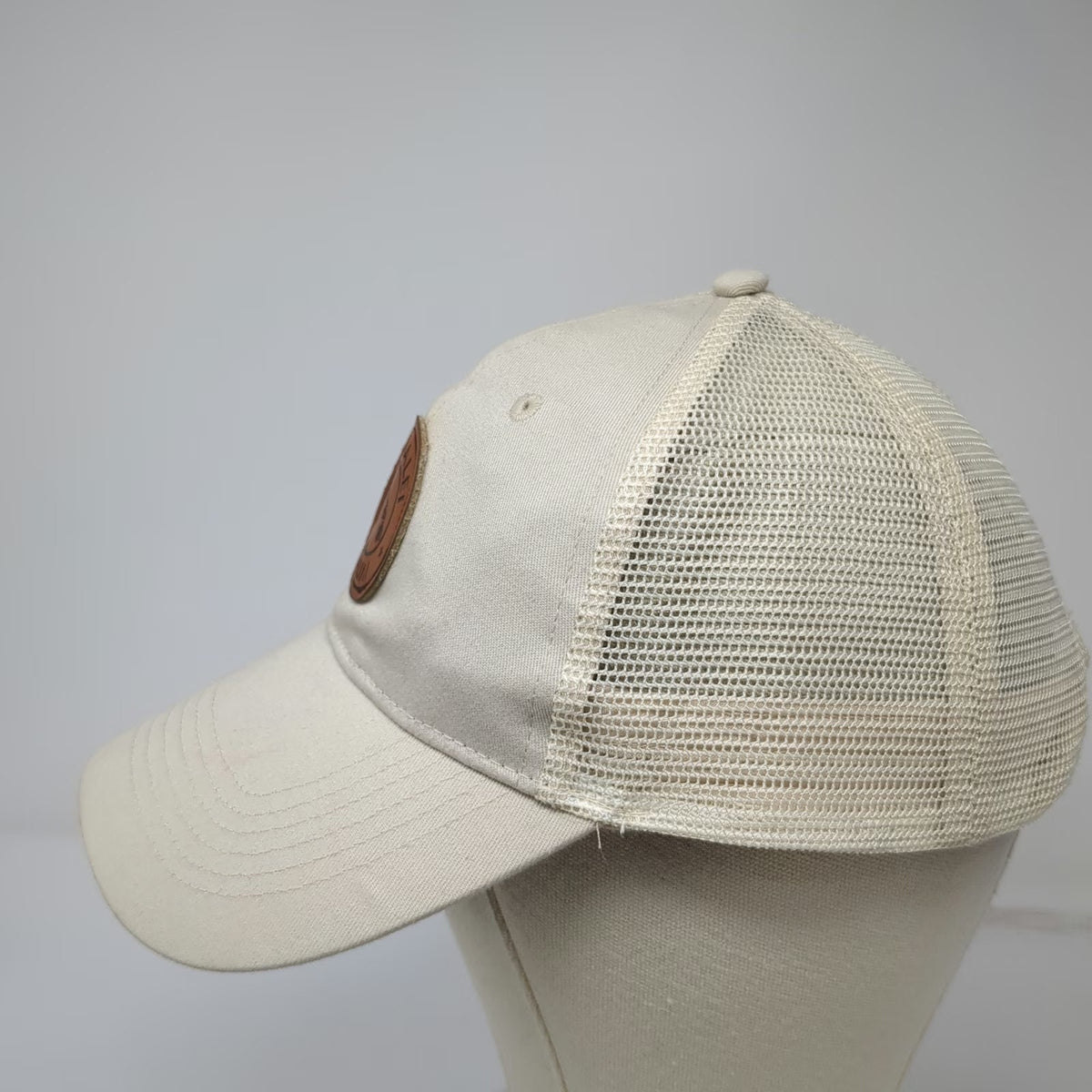 Trucker Hat Beige One Size Snapback Mesh Back Hawaii Hanalei Kauai Leather Patch