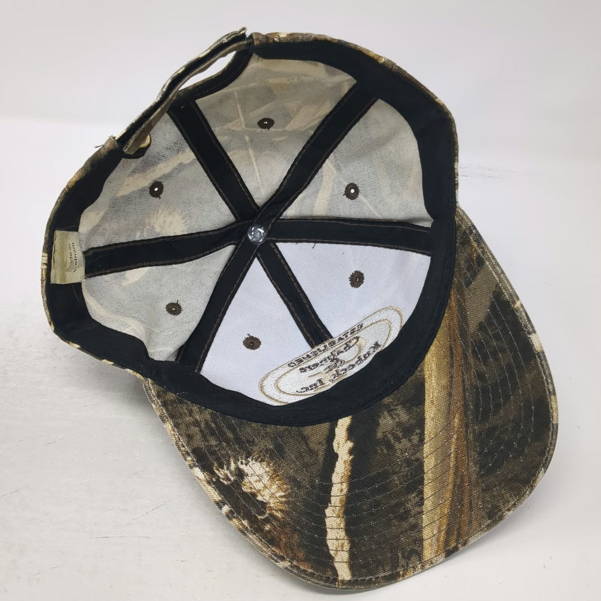 Chalmers & Kubeck 1950 Baseball Cap Brown Green Camo One Size Strapback Hat