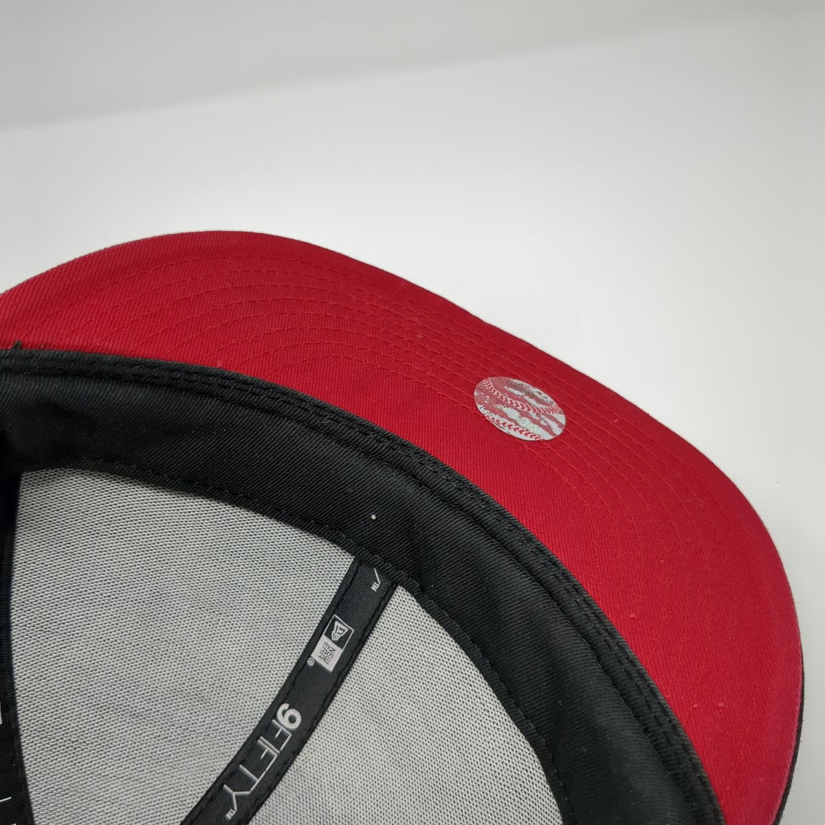 New York Yankees MLB New Era Snapback Hat Black S/M Triple Logo Red Gray White