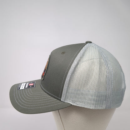 Atrisco Solar 300 MW Snapback Trucker Hat Green OS Adjustable Sportex Richardson