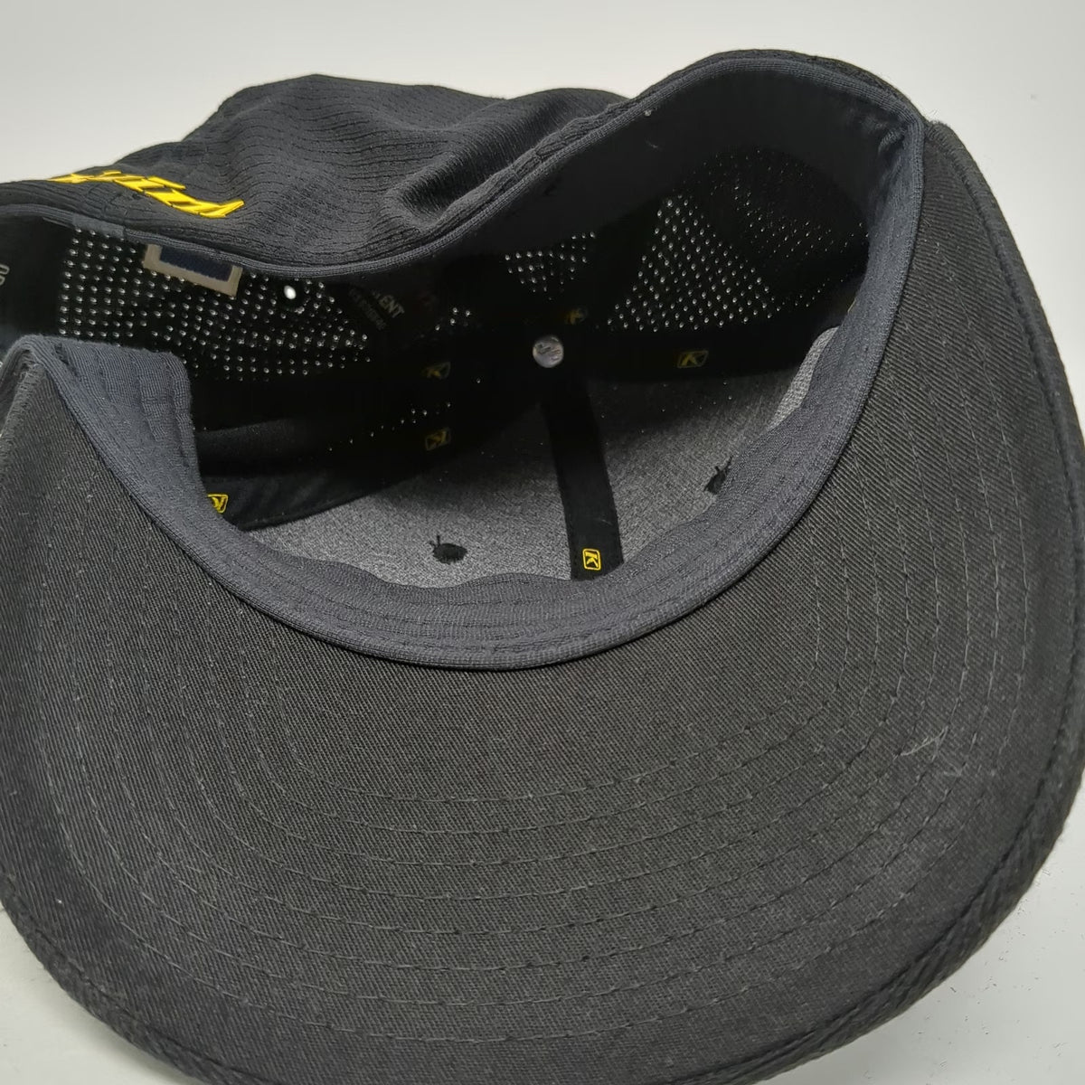 KLIM Baseball Cap Black M Performance Mesh Stretch Fit Logo Motorsports Hat