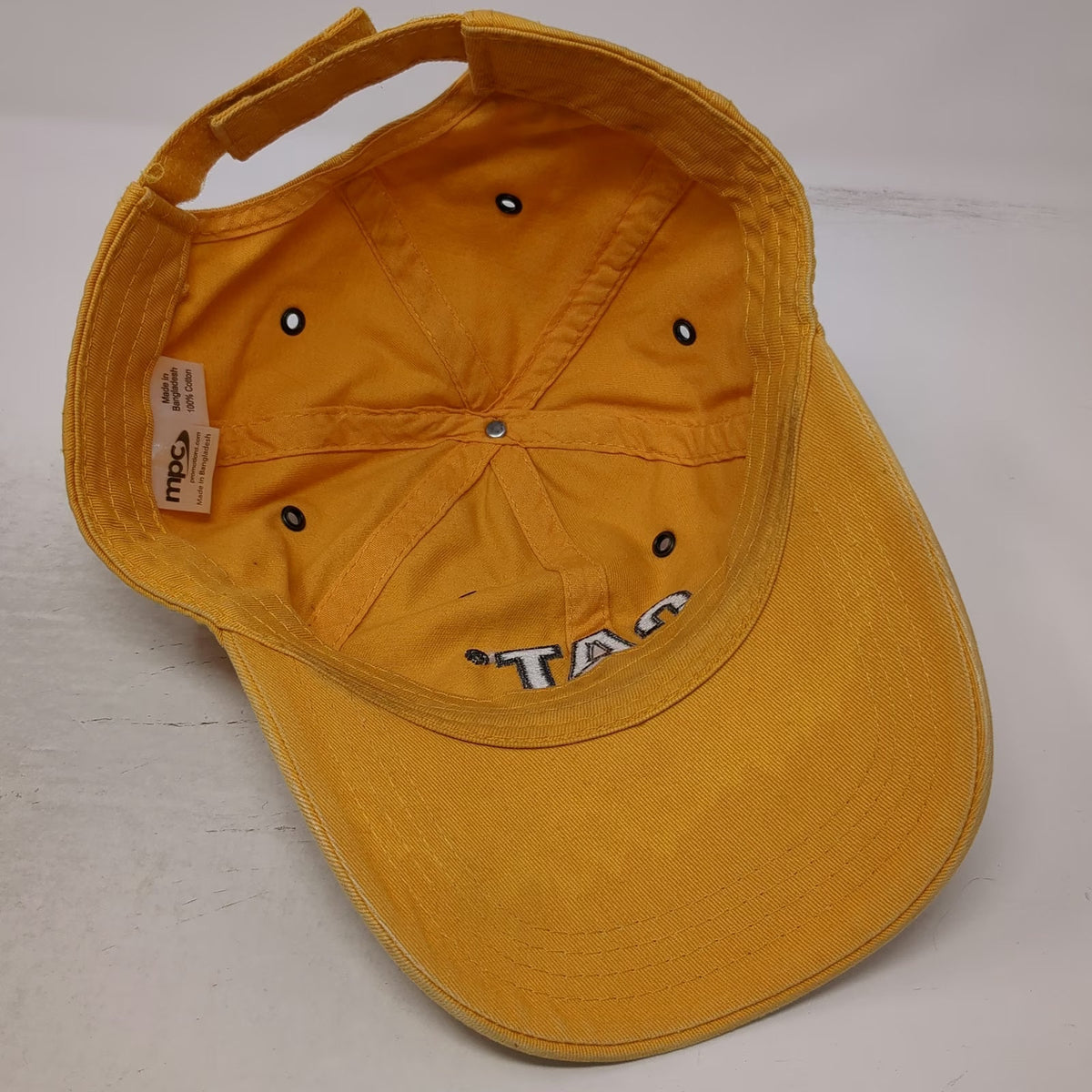 CAT Caterpillar Baseball Cap Yellow Black OSFM Adjustable Strapback Hat Cotton