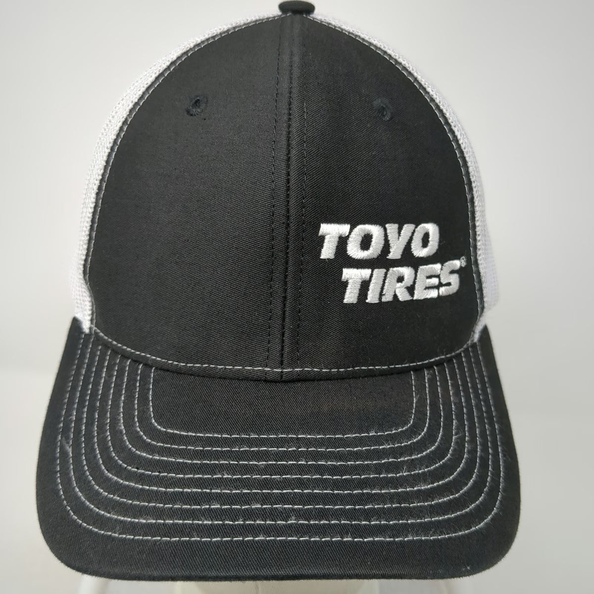 Richardson Trucker Hat Black One Size Toyo Tires White Mesh Snapback Graphic
