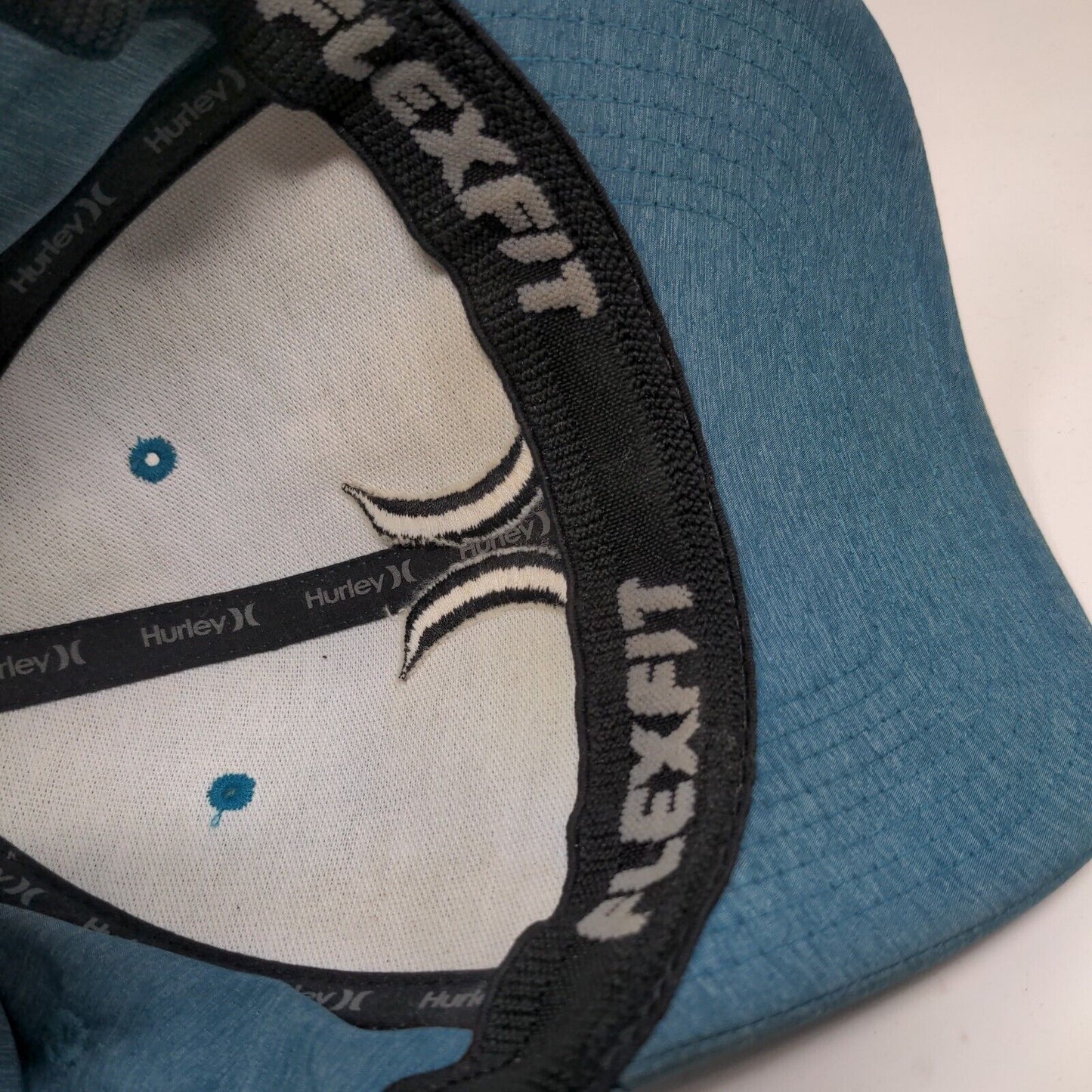 Hurley Fitted Hat Blue L/XL Embroidered Logo 6 Panel Flexfit Yupoong