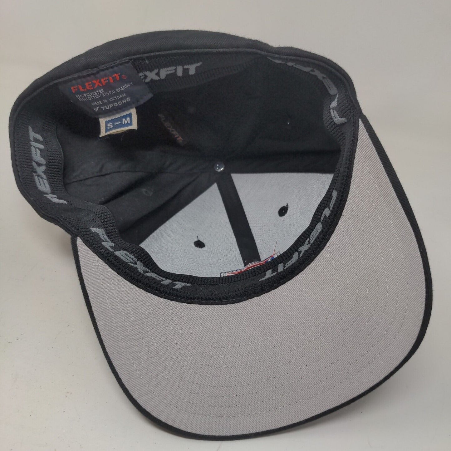 Flexfit Men's Fitted Hat Black Size S/M Embroidered Box Logo Polyester Cotton