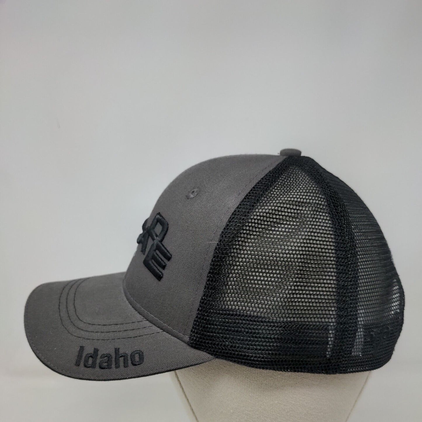 Cascade Raft & Kayak Idaho Snapback Trucker Hat Gray OSFA Adjustable Mesh Back