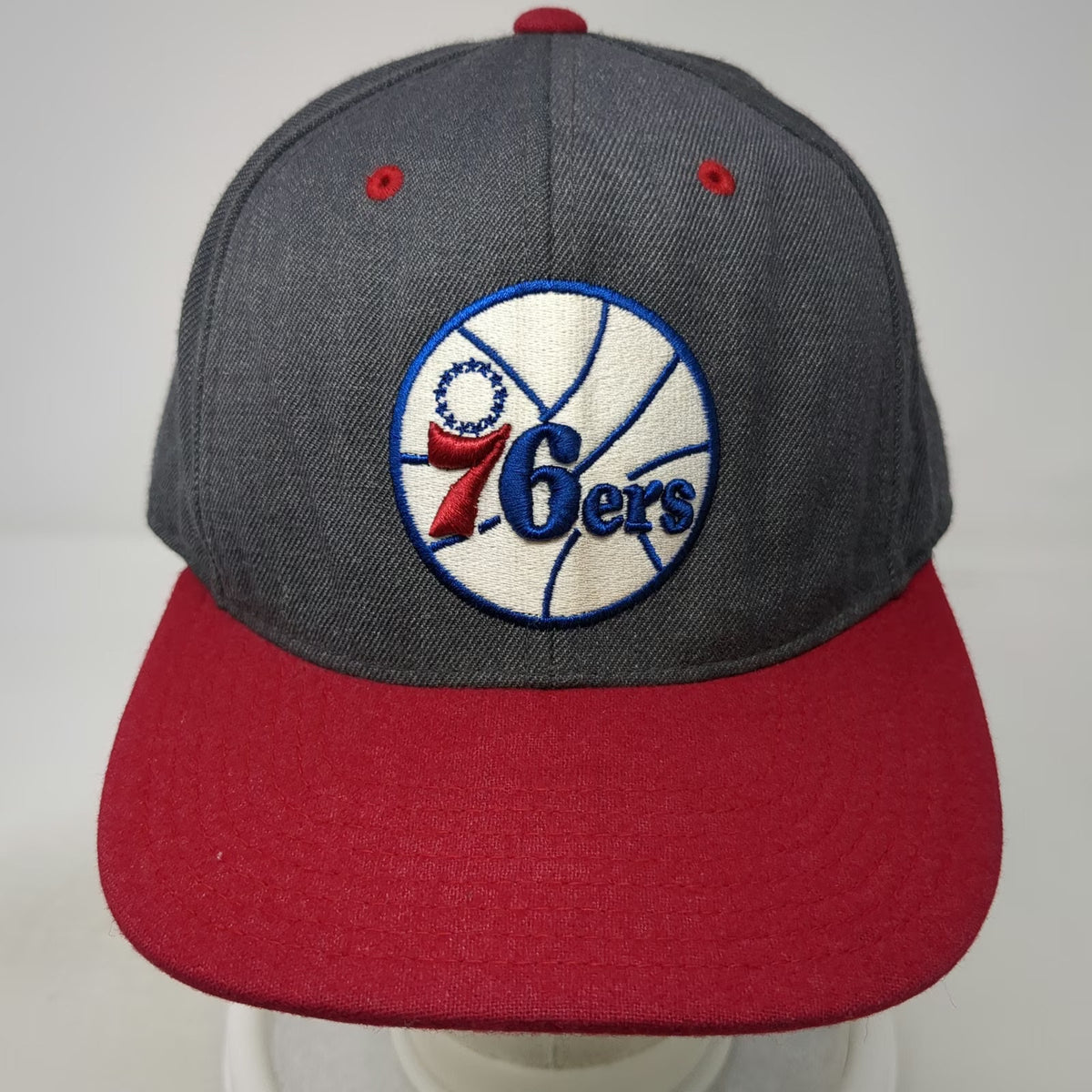 Mitchell & Ness Philadelphia 76ers NBA Hat Gray Red 7 3/4 Fitted Cap Flat Brim