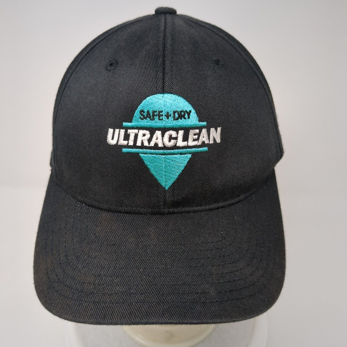Safe+Dry Ultra Clean Fitted Hat Black S/M Flexfit Embroidered 6 Panel Yupoong