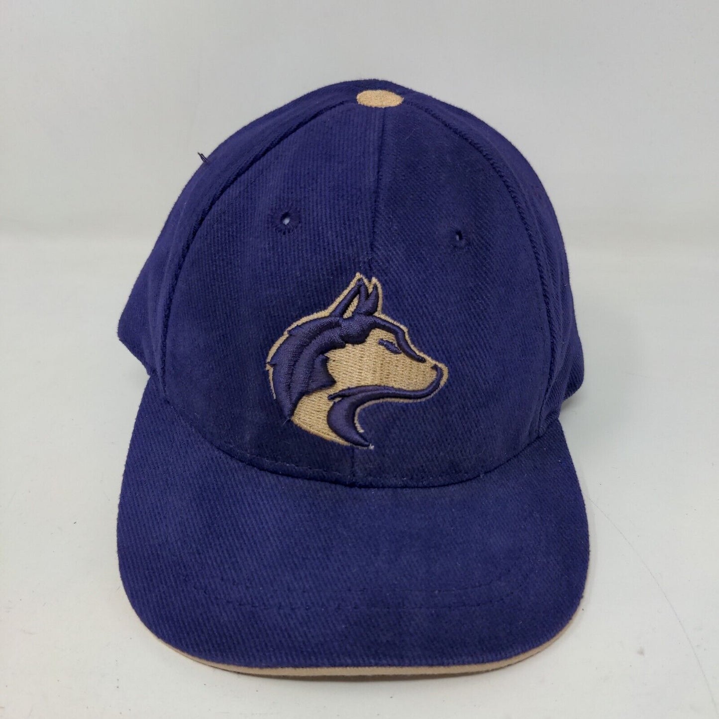 Colosseum Baby Stretchy Hat Purple Embroidered Logo Washington Huskies