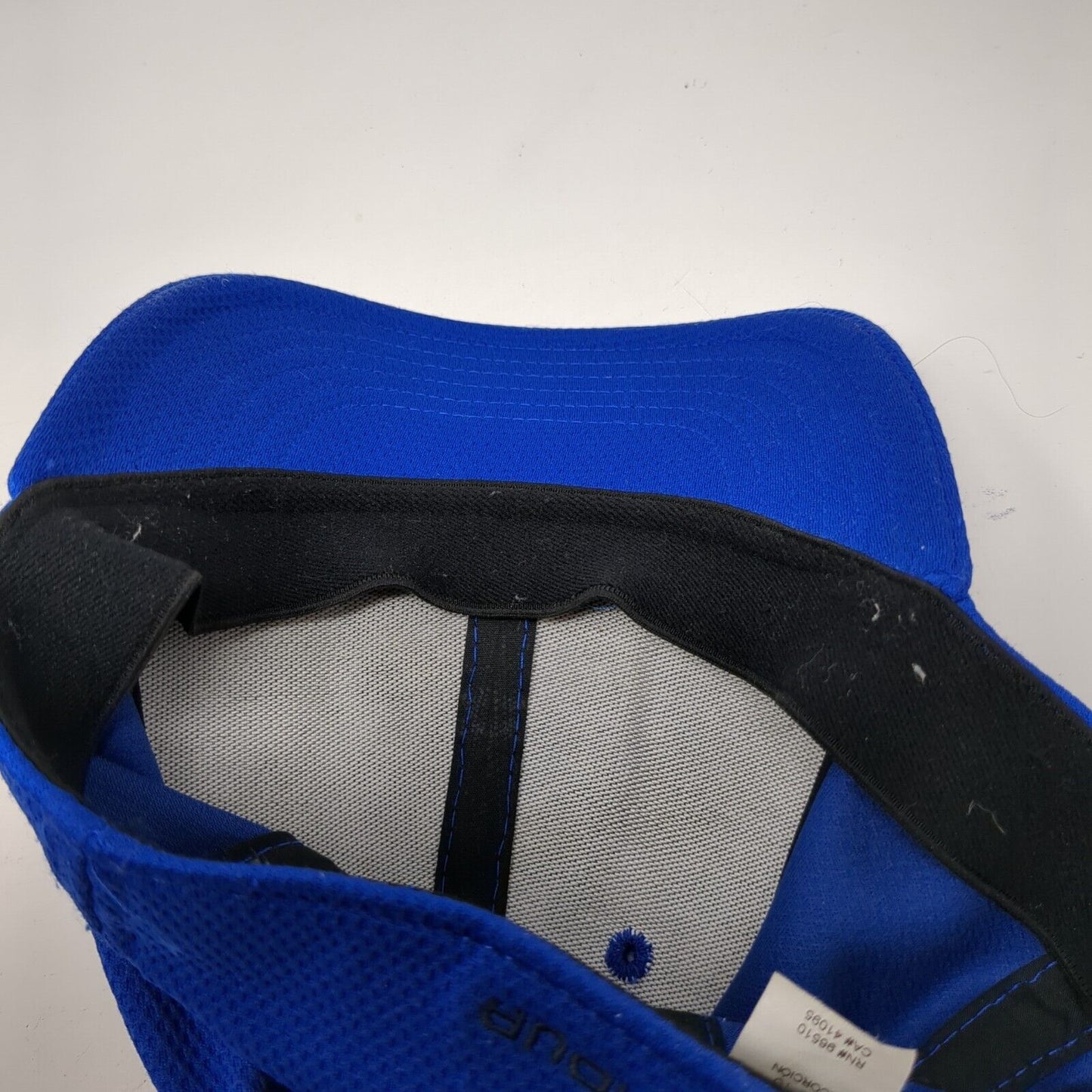Under Armour Youth FItted Hat Blue XS/S Classic Fit Embroidered Polyester