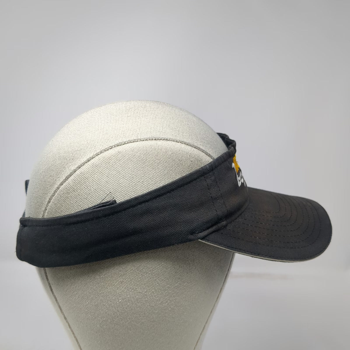 Imagen Visor Black One Size Roaring Springs Water Park Hat Adjustable Cotton