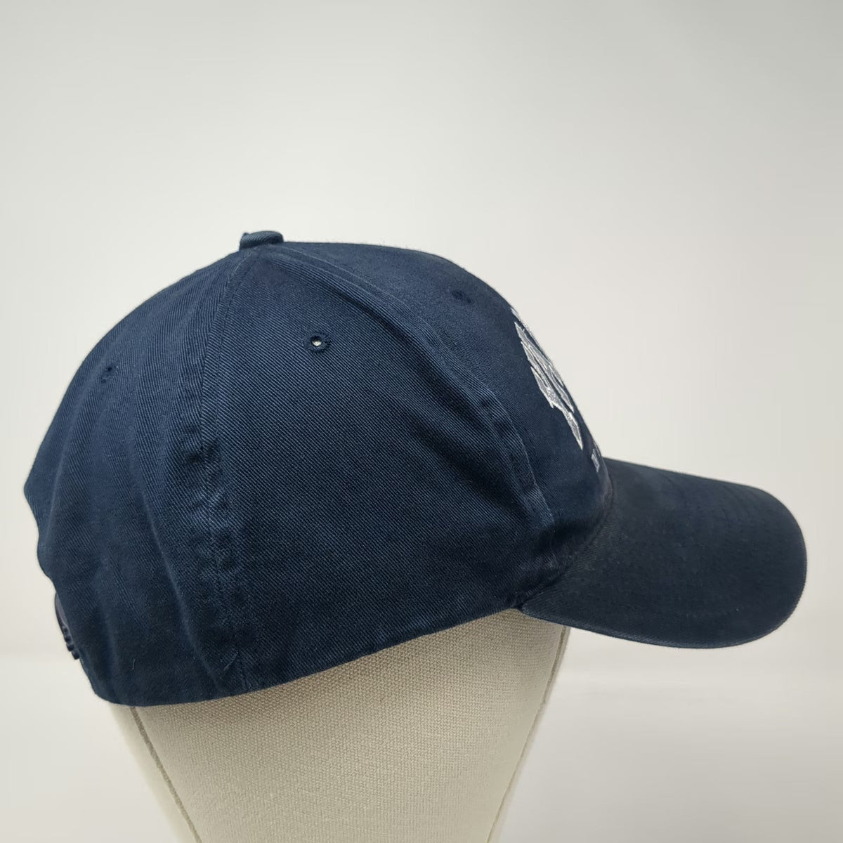Twins Enterprise New York Yankees MLB Blue Snapback Hat OSFM Embroidered Cotton