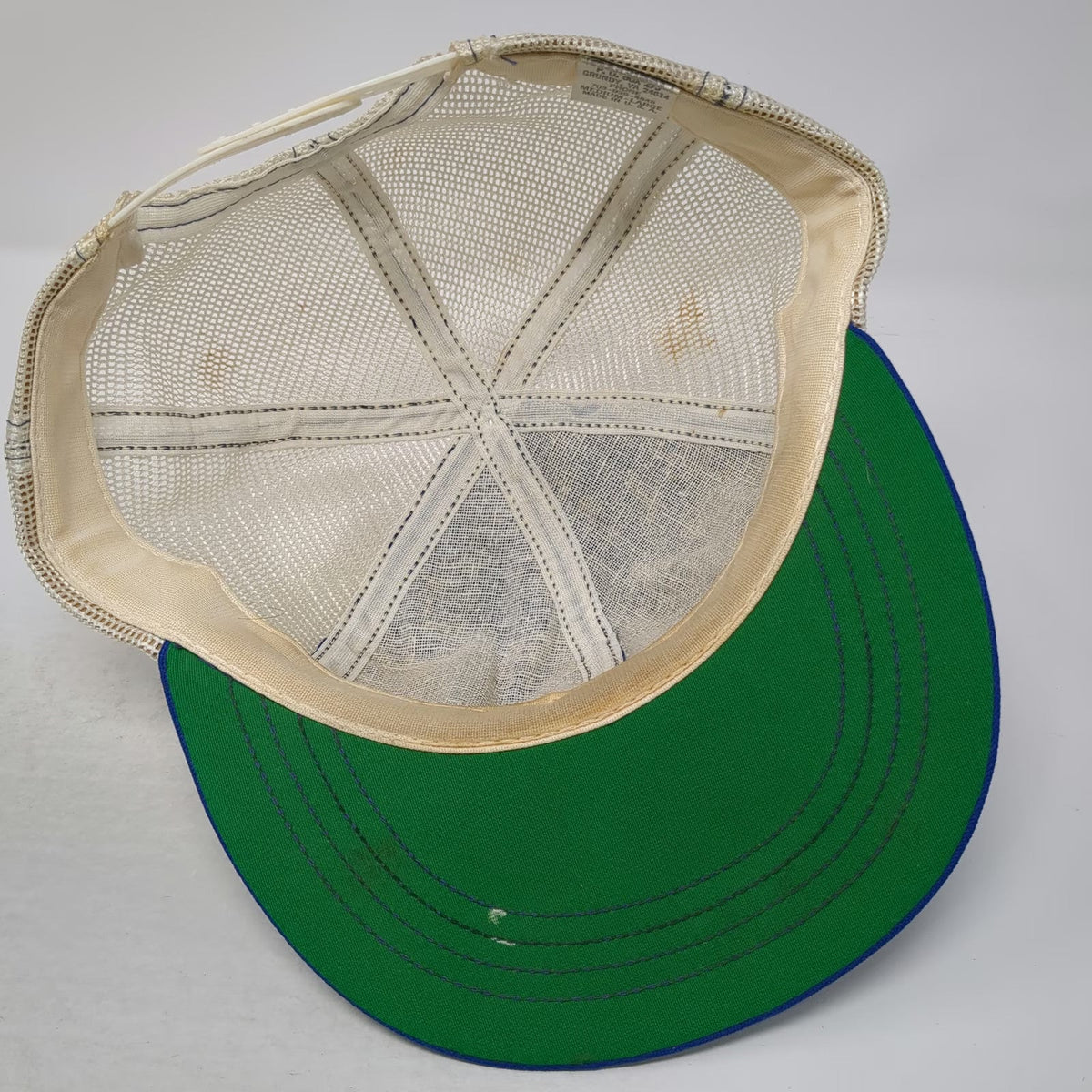 US 8th Air Force 359th Fighter Group WWII Trucker Hat Blue White L Mesh Patch