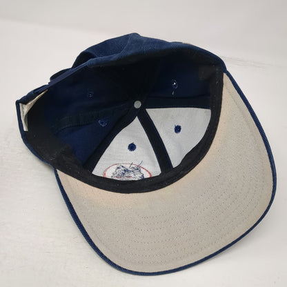Nike Snapback Blue Embroidered Team Sports Hat Swoosh Vintage UConn Huskies