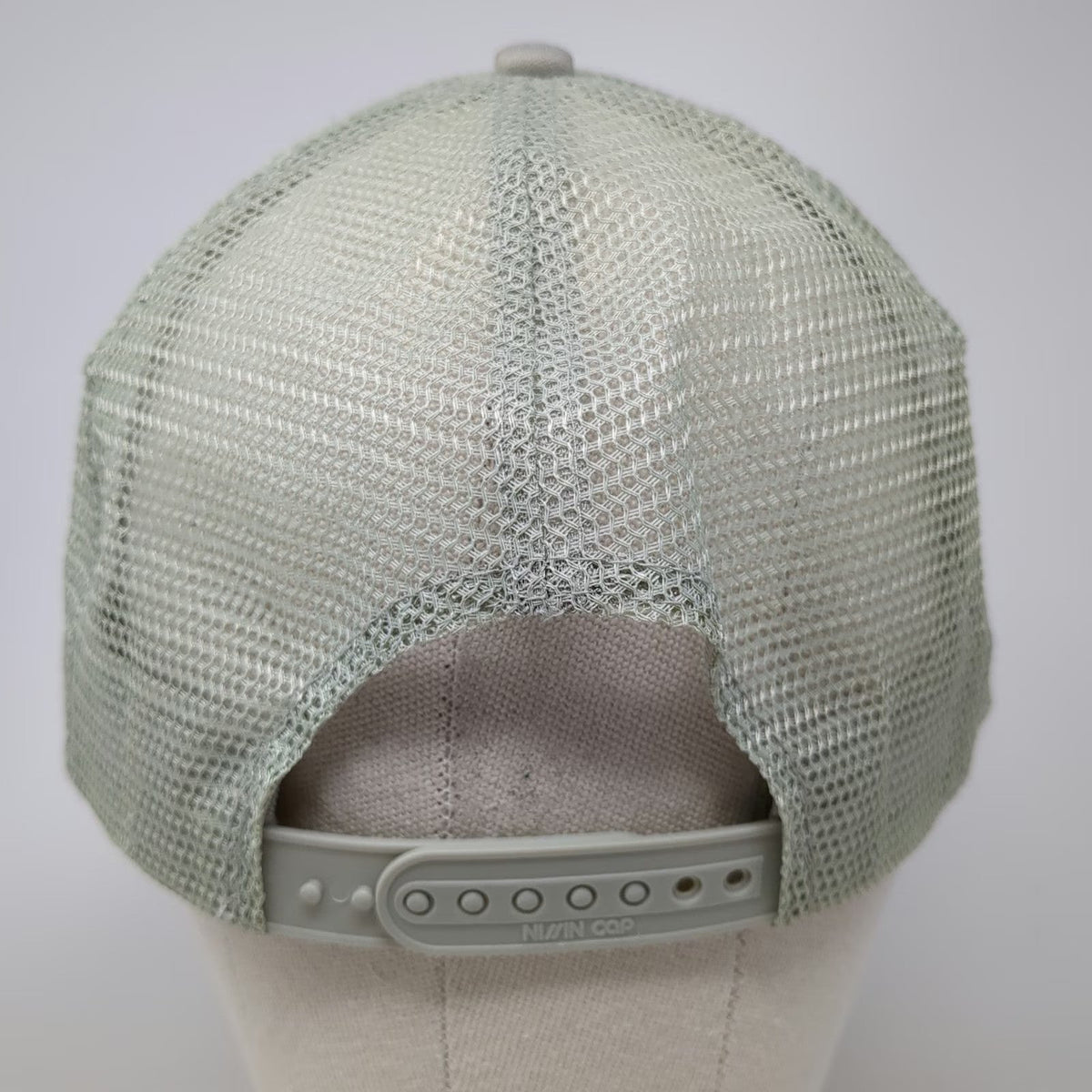 Nissin Cap Trucker Hat Green OSFM South Dakota Horse Windmill Barn Mesh Snapback