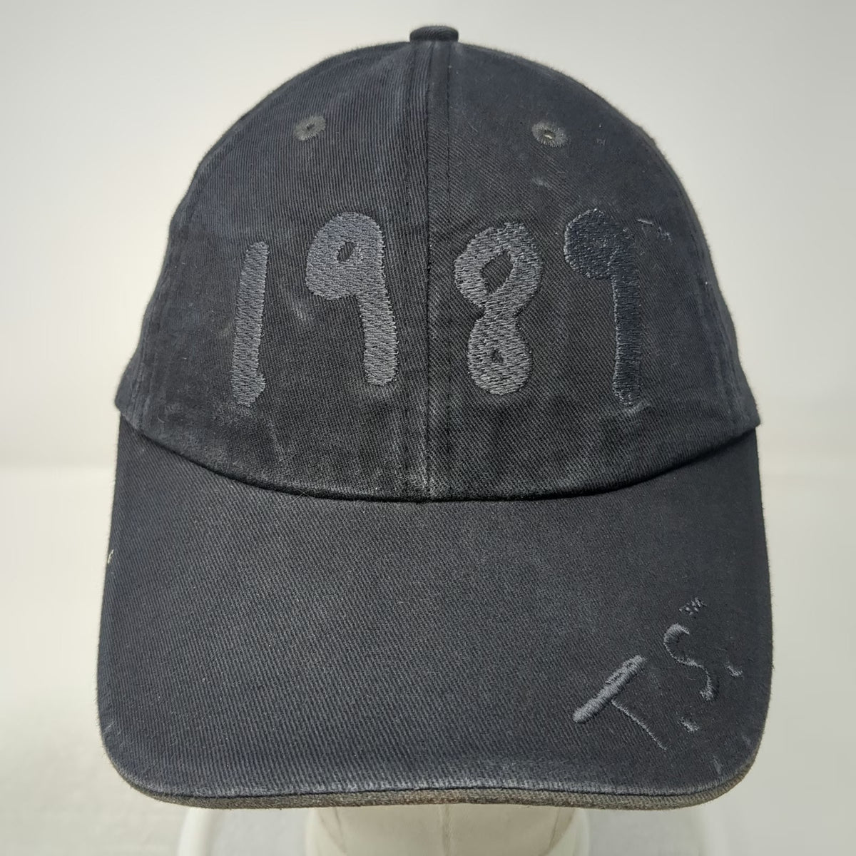 Taylor Swift 1989 T.S. Baseball Cap Black M Slideback Cotton Hat Embroidered