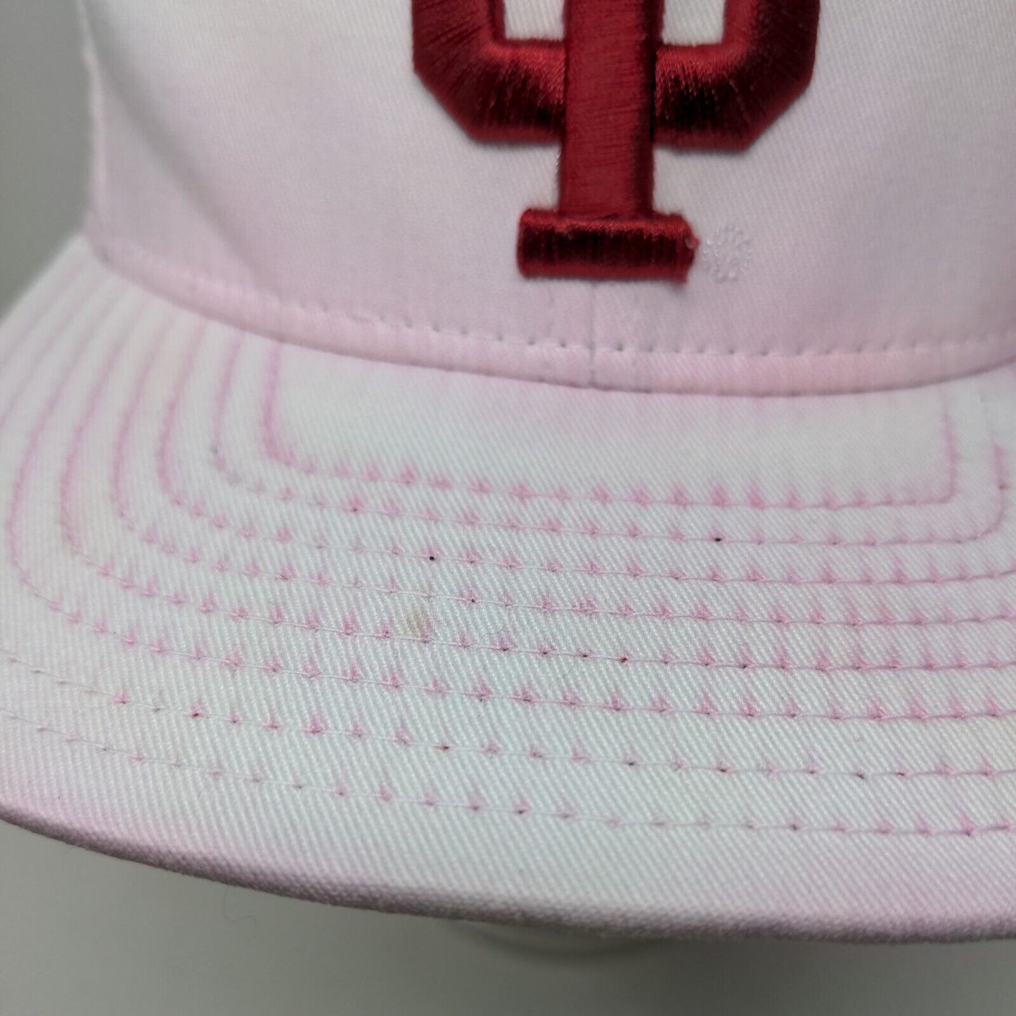 Adidas Men's Fitted Hat White Size S/M Embroidered IU Indiana Hoosiers Logo