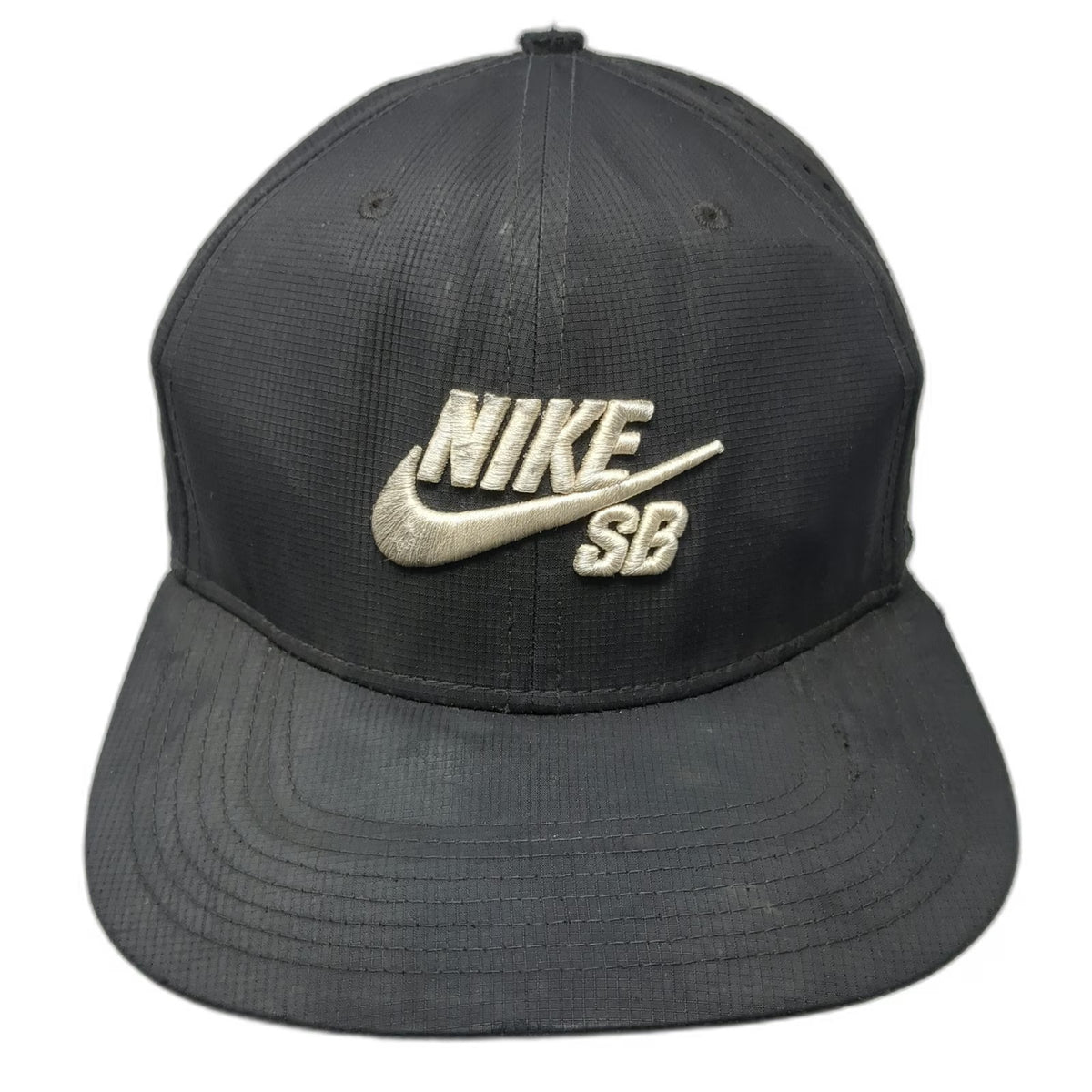 Nike SB Trucker Hat Black One Size Laser Perforated Snapback Flat Brim Logo