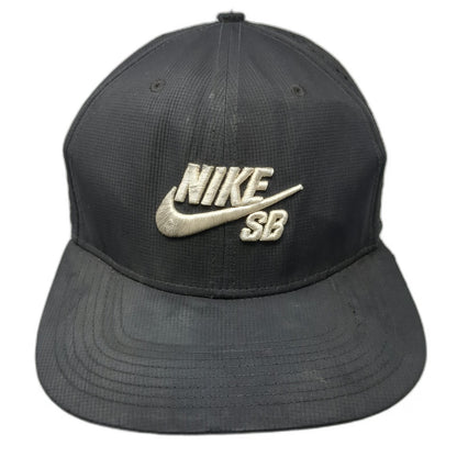 Nike SB Trucker Hat Black One Size Laser Perforated Snapback Flat Brim Logo
