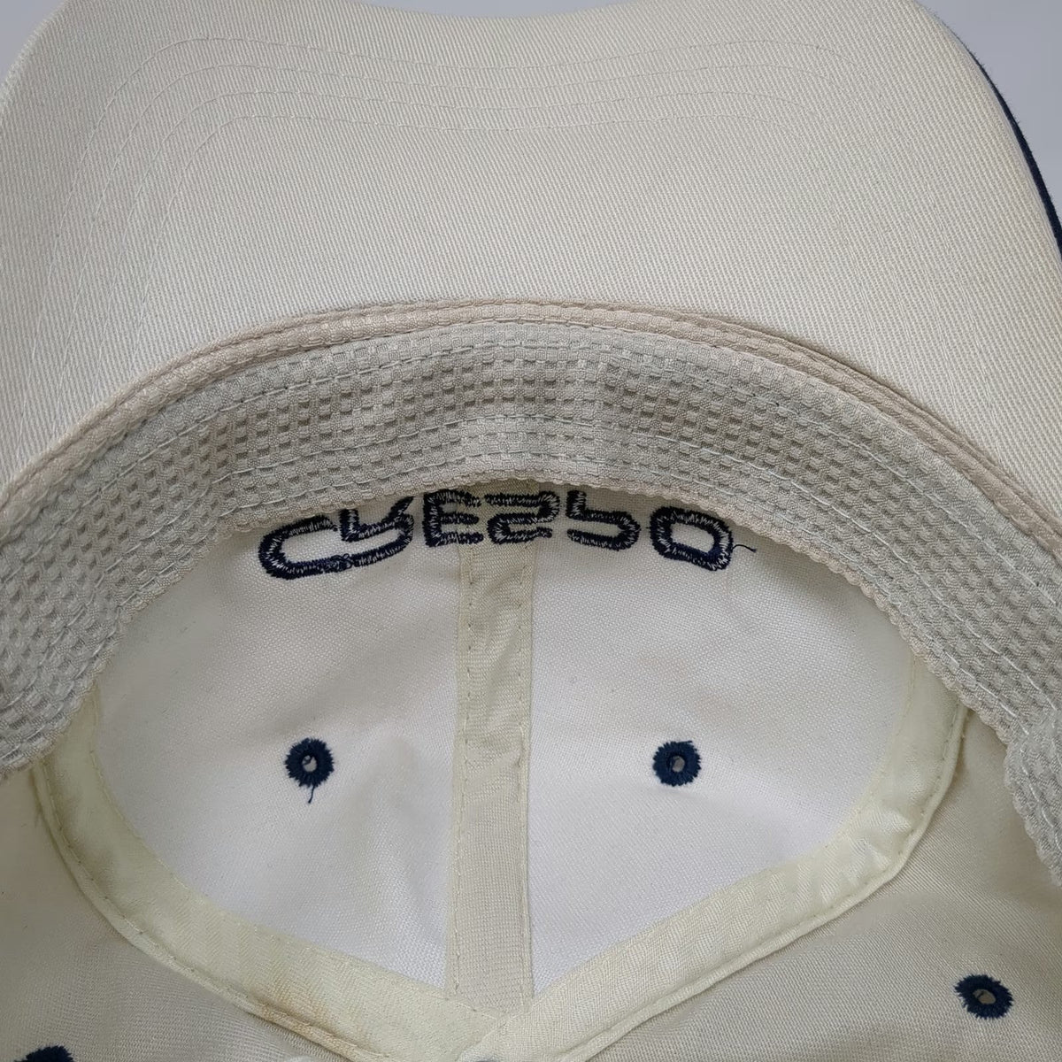Crespo Pro Series Gloves Baseball Cap Beige Blue Red One Size Strapback Hat