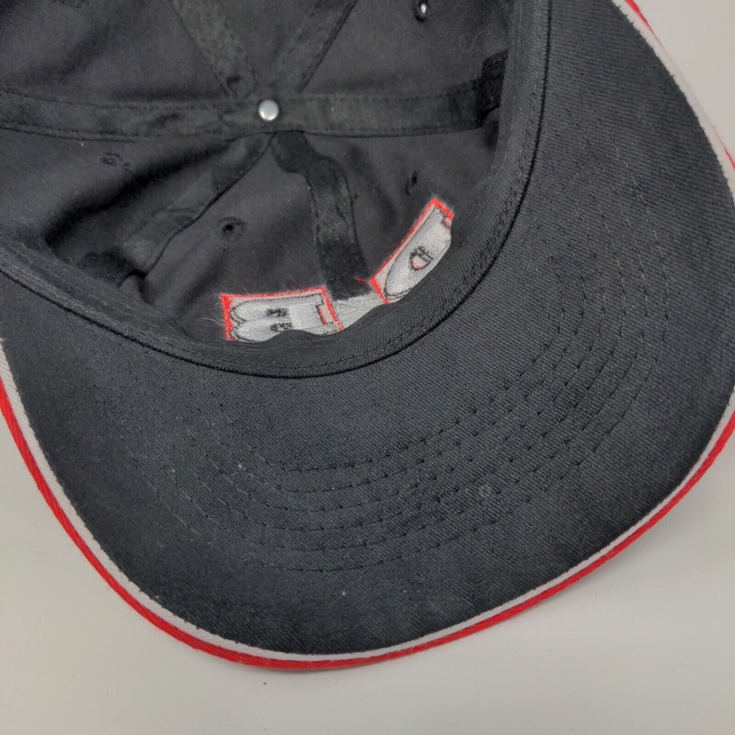 D&B Supply Slideback Hat Black OSFA Embroidered 6 Panel Buck's Bags