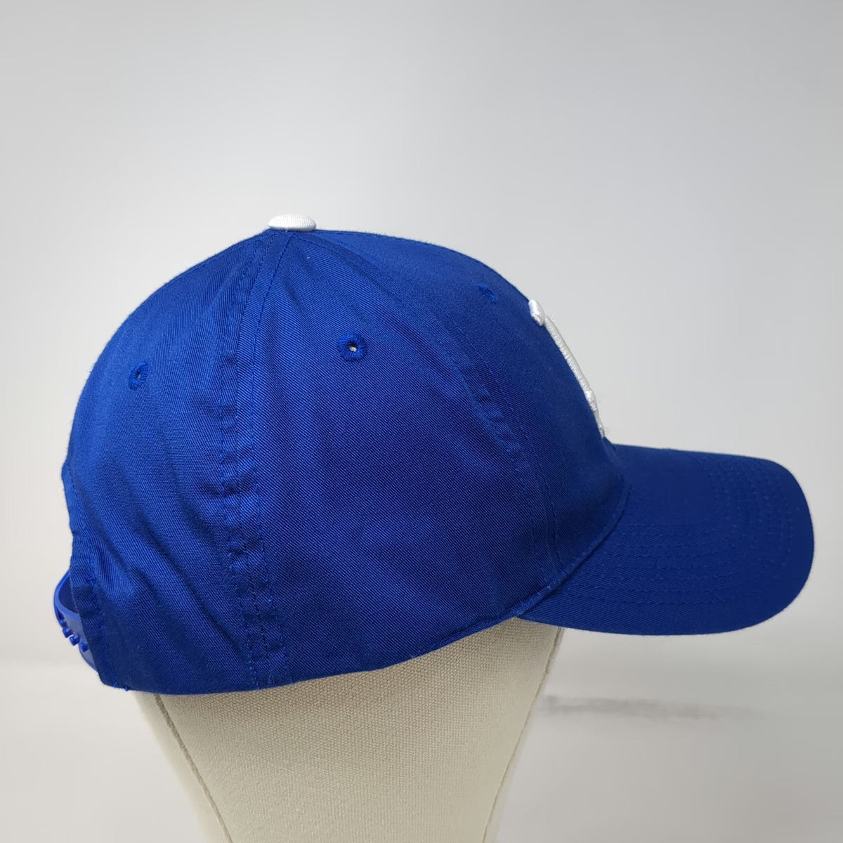 Los Angeles Dodgers MLB Outdoor Cap Snapback Blue One Size Hat Embroidered Logo