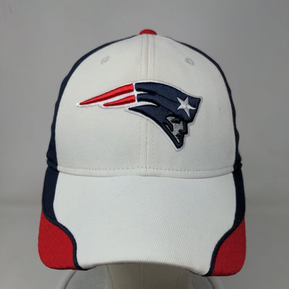 Reebok Men's Fitted Hat Multicolor S/M Embroidered New England Patriots Logo