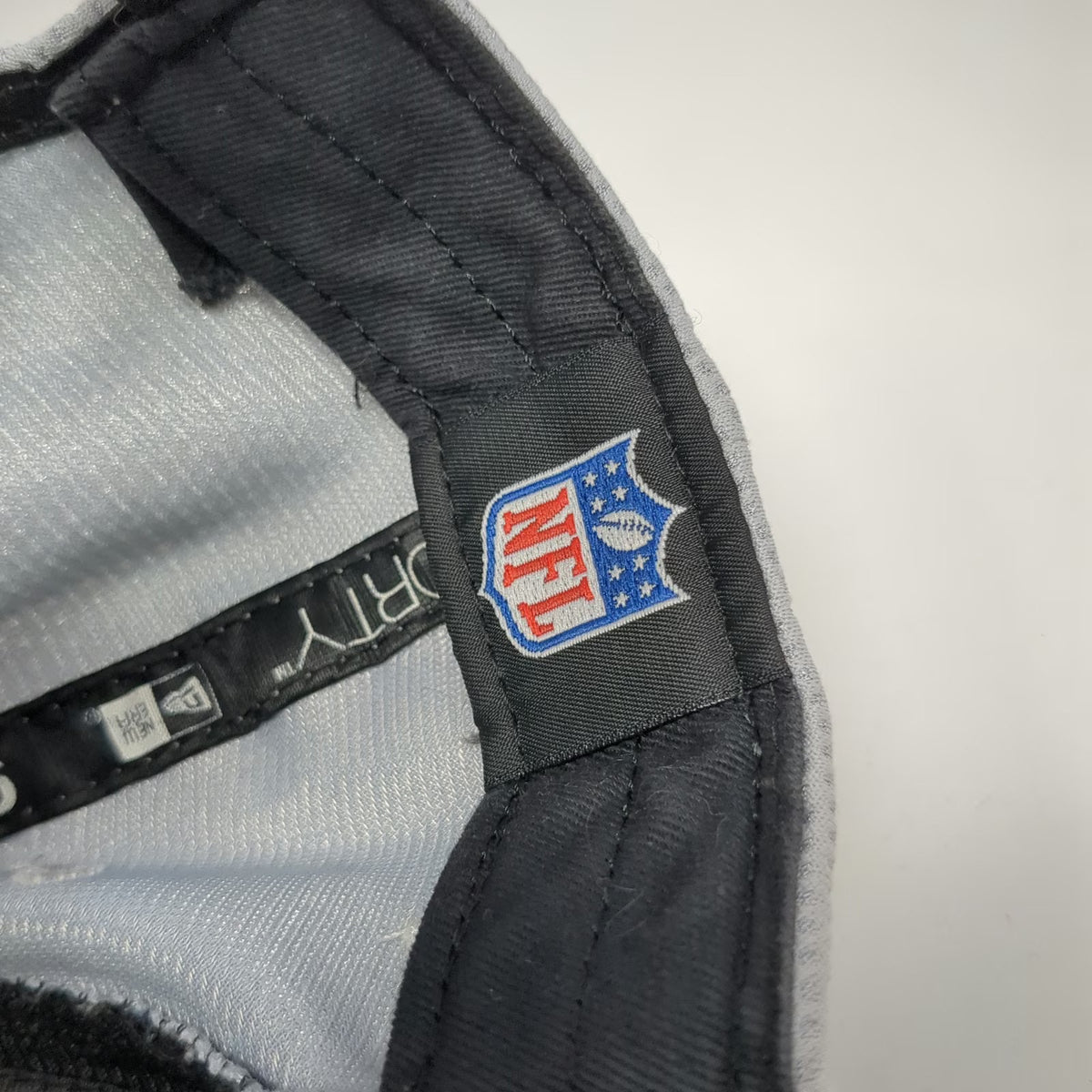 New England Patriots NFL New Era Cap Gray One Size Strapback SB XLIX Champs Hat