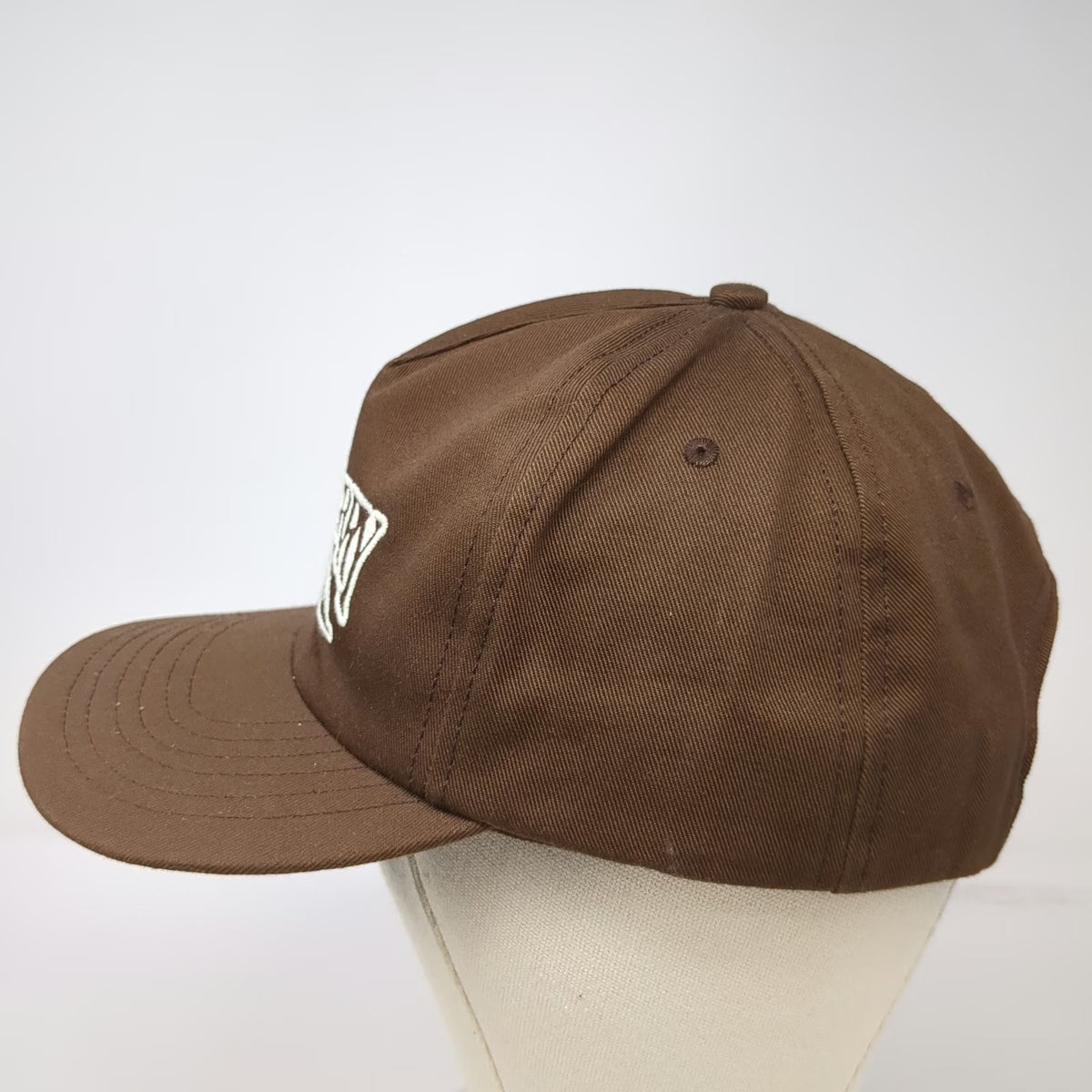Strawberry 5 Panel Brown White One Size Snapback Mountain Logo Flat Brim Hat