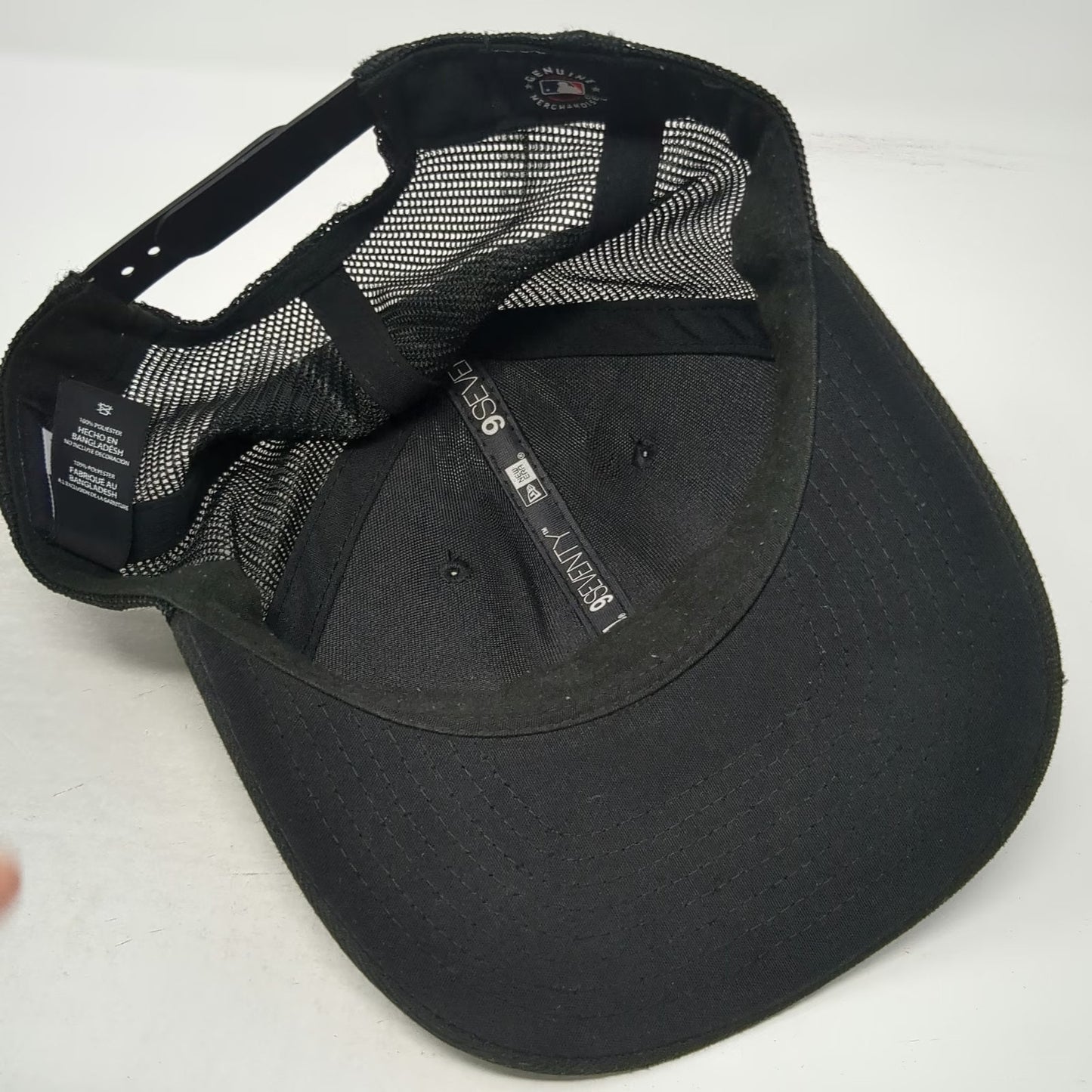 Detroit Tigers MLB New Era Trucker Hat Black One Size Snapback Mesh Embroidered