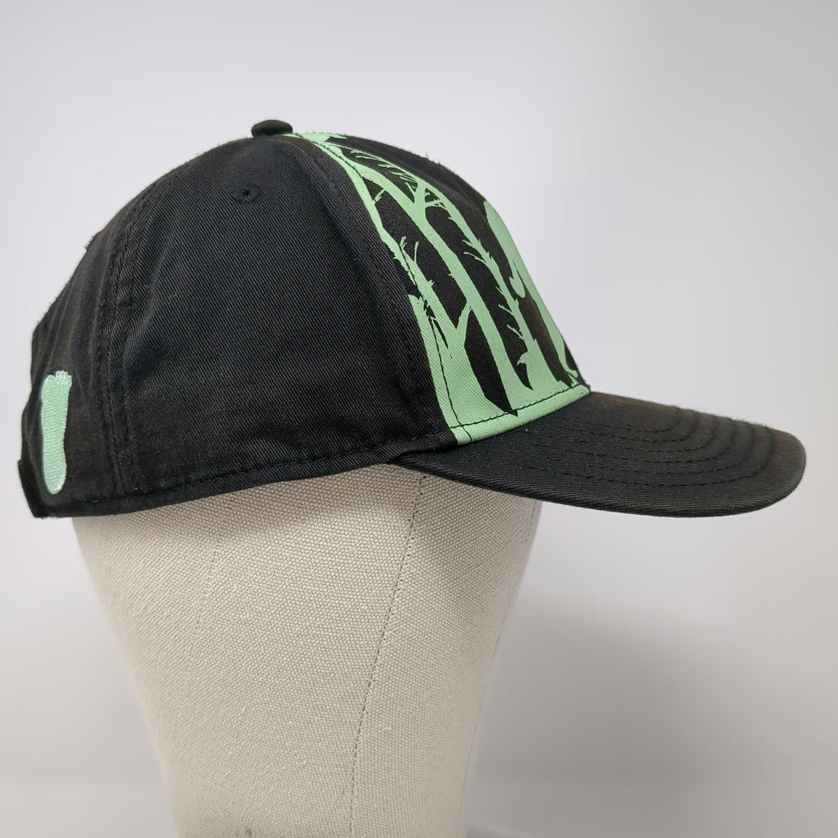 5 Panel Hat Black Green One Size Bigfoot Sasquatch Forest Funny Slogan Strapback