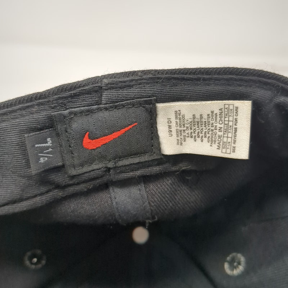 Nike Baseball Cap Black 7 1/4 Fitted Hat Green Underbrim Wool Blend Vintage