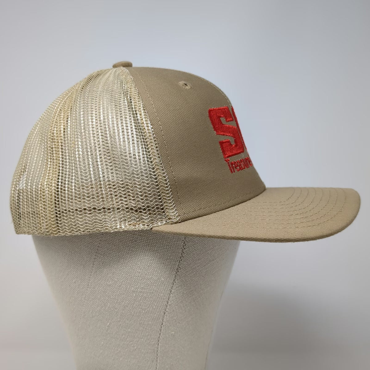 SCI Treasure Valley Chapter Trucker Hat Beige One Size Snapback Red Mesh Idaho