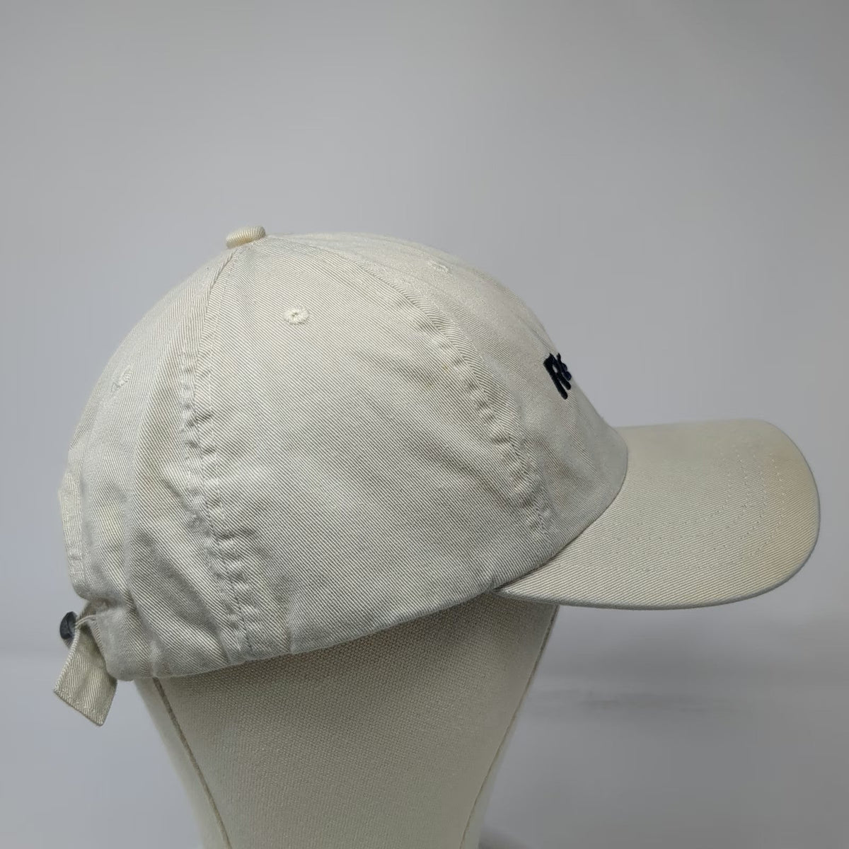 Reebok Baseball Cap Beige One Size Golf Embroidered Cotton Slideback Strap Hat