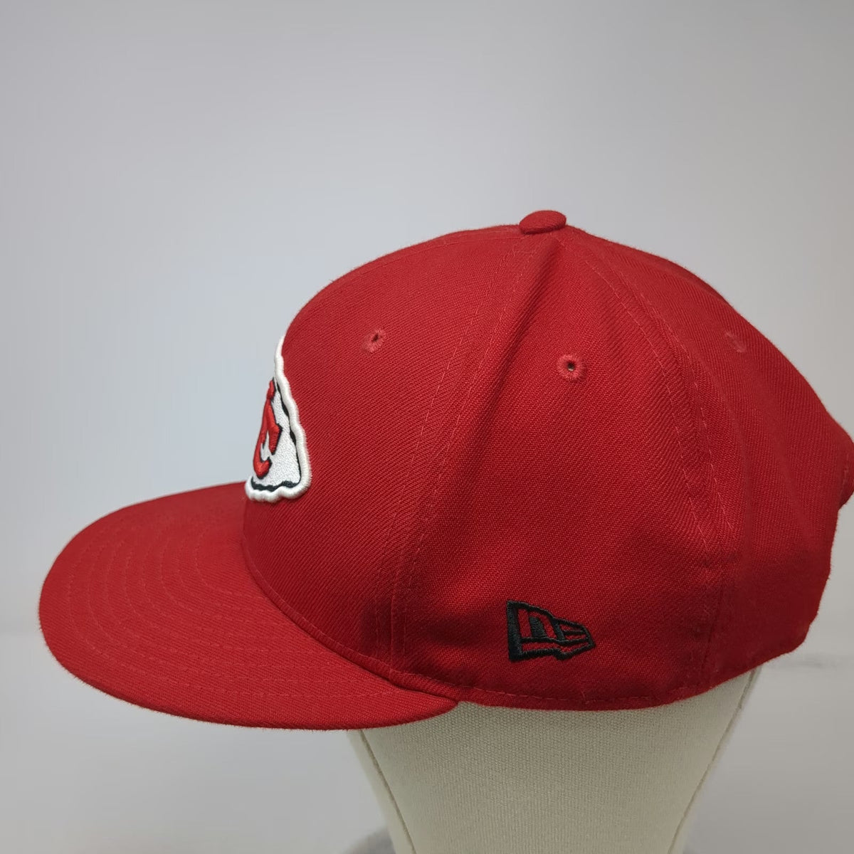 New Era Kansas City Chiefs NFL Snapback Hat Red One Size Flat Brim Gray Logo
