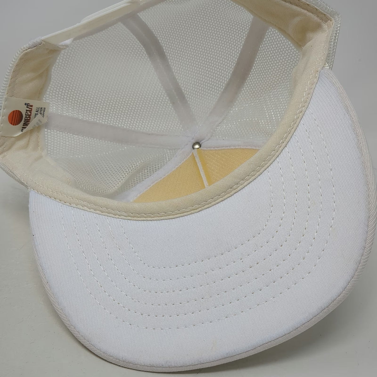 Sunbelt Trucker Hat White One Size Snapback Lee Plantation Florida Tree Mesh