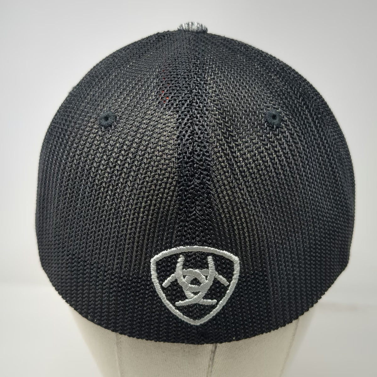Ariat Trucker Hat Gray XL Mesh Back Leather Patch Flexfit Stretch Logo Graphic