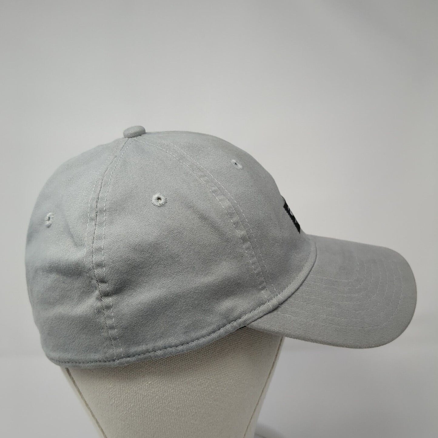 TaylorMade Golf Company Fitted Hat Gray L/XL Solid Stretch 6 Panel