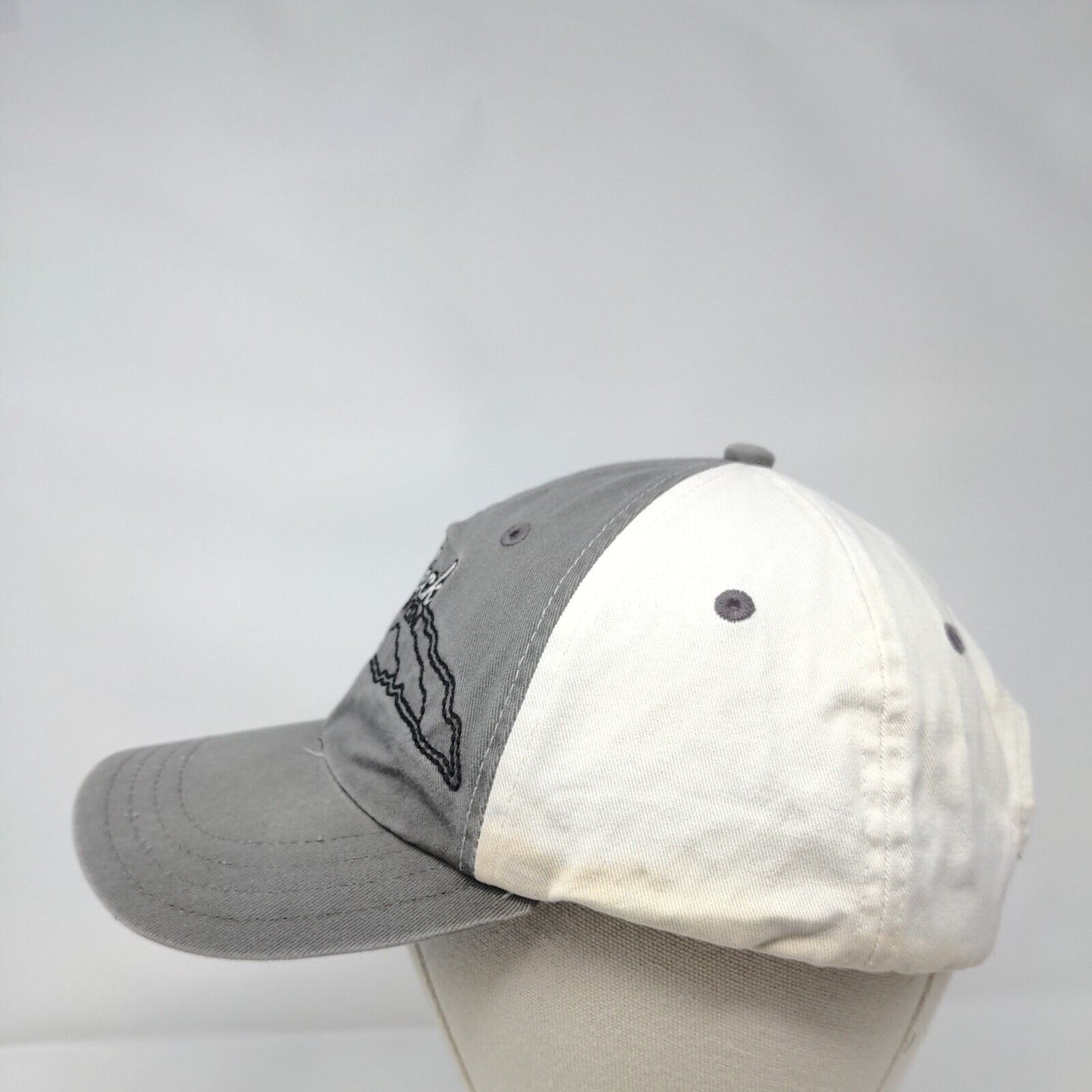 Red Rock Country Club Slideback Hat Gray OSFA Adjustable Embroidered Pukka